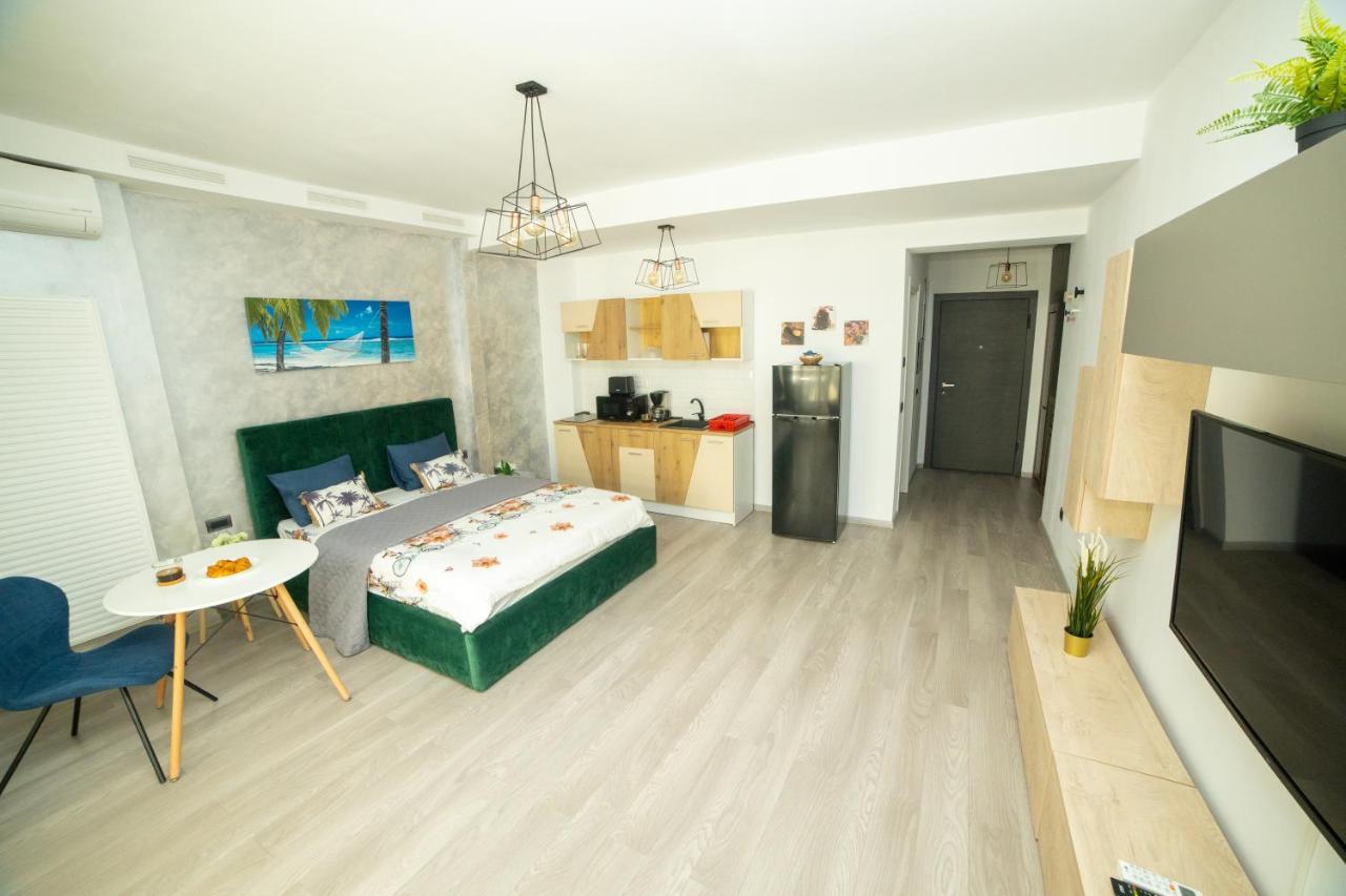 Studio 60 By The Beach Mamaia, Free Parking Casa Del Mar Buitenkant foto